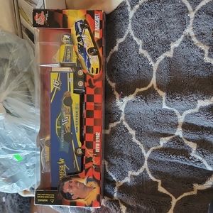 Nascar Signature Drivers Series Semi and car